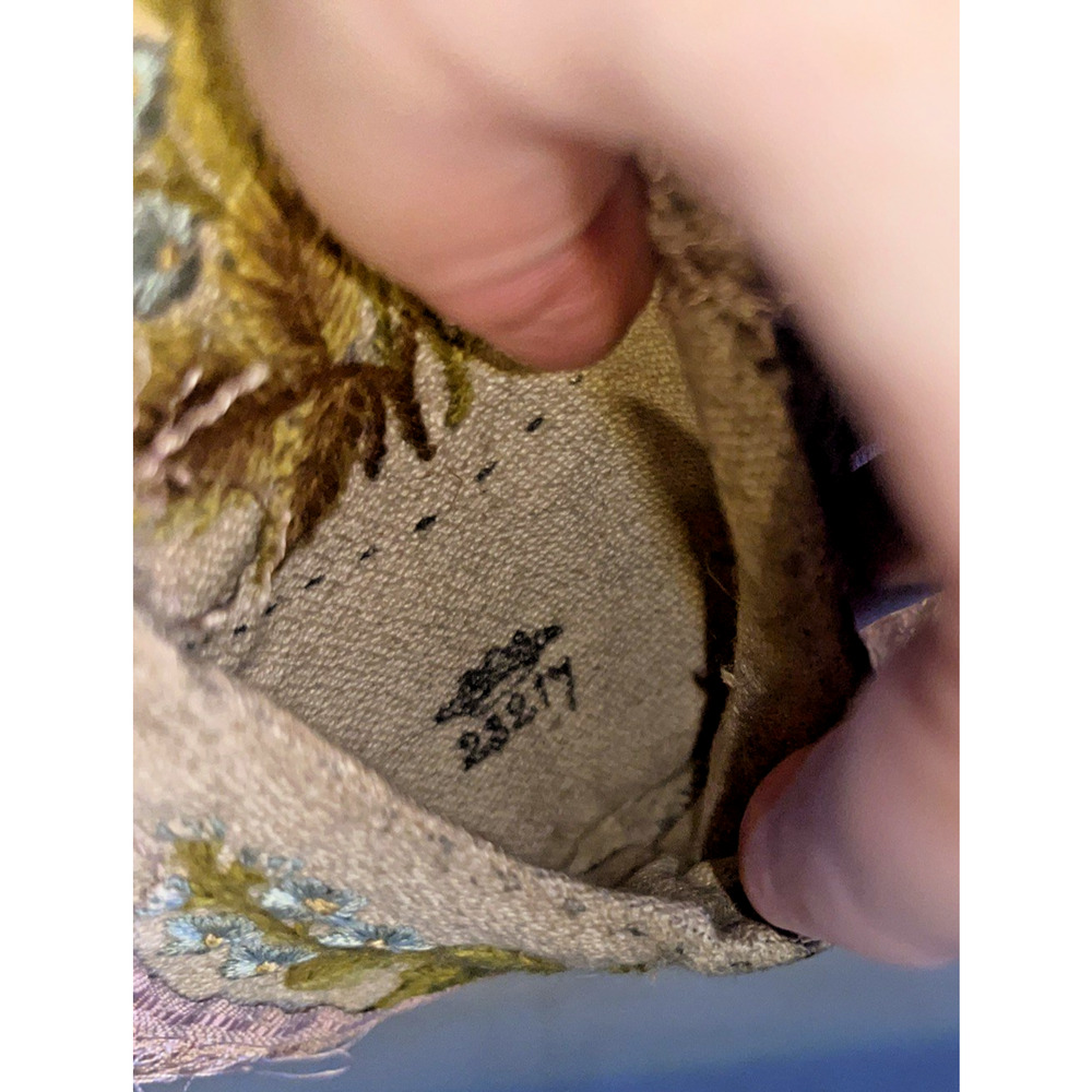 Antique Embroidered Fringed Embroidered Victorian Dress Pockets - Picture 4 of 6